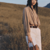 Áo kiểu croptop dún thân cá vai